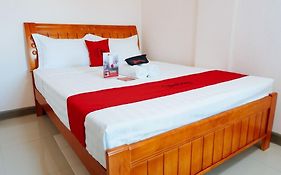 Reddoorz Plus Near Camella La Brisa Lapulapu